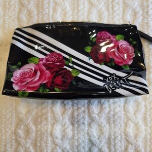 Betsey Johnson Rose Print Cosmetic Bag | Black Floral Makeup Pouch